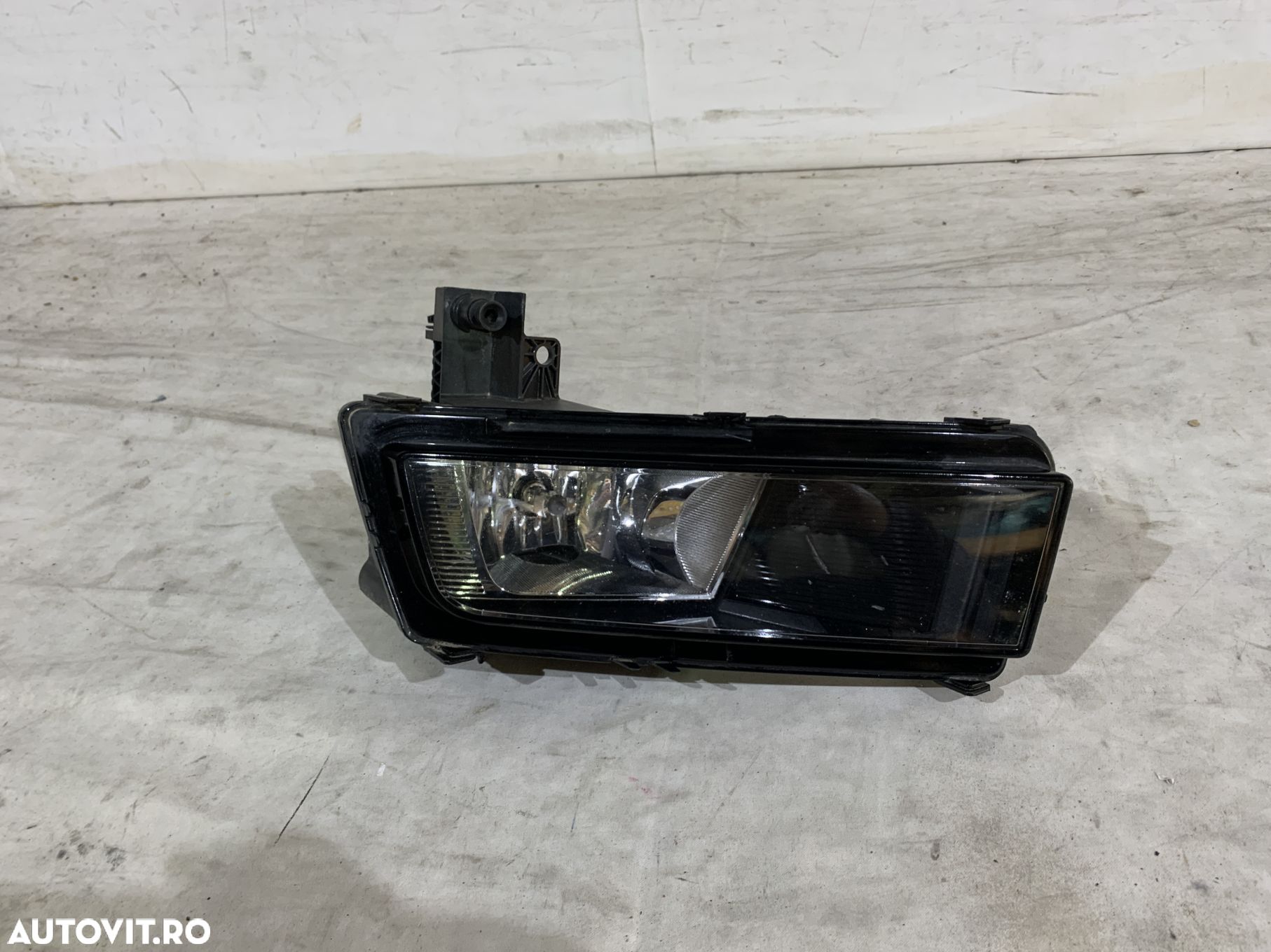 Proiector stanga VW Touran, 2015, 2016, 2017, 2018, 2019, cod origine OE 5TA841661A. - 1