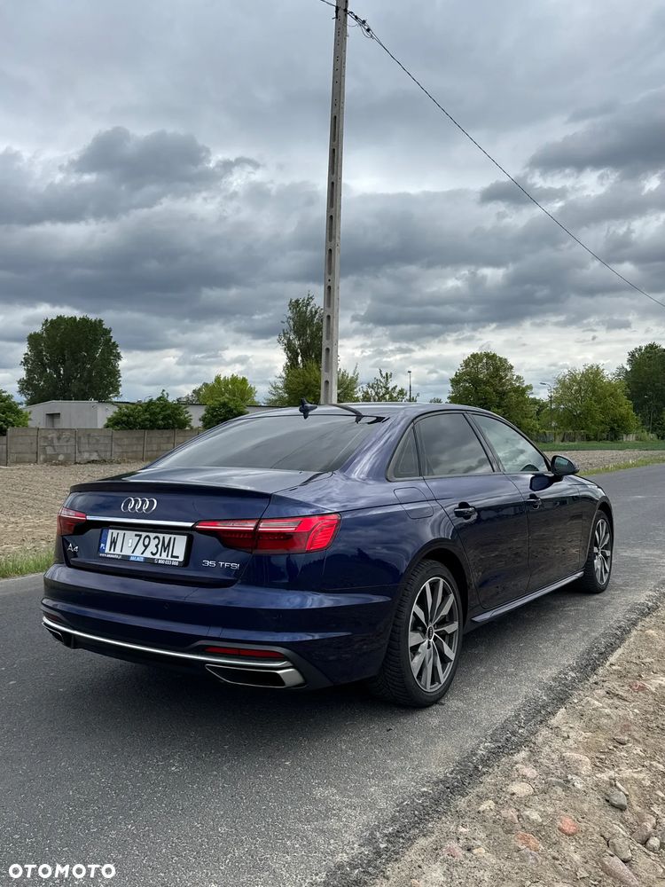 Audi A4 Limousine - 19