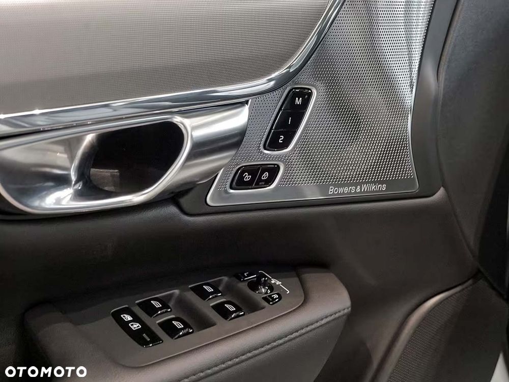 Volvo S90 T8 AWD Plug-In Hybrid Ultimate Bright - 11