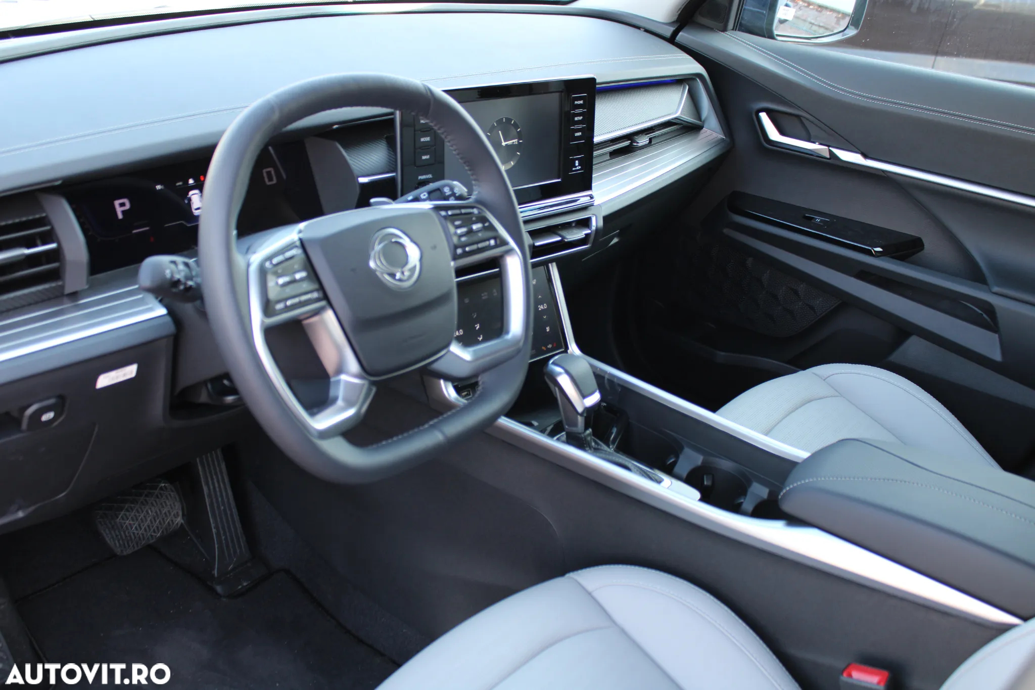 SsangYong Torres - 12