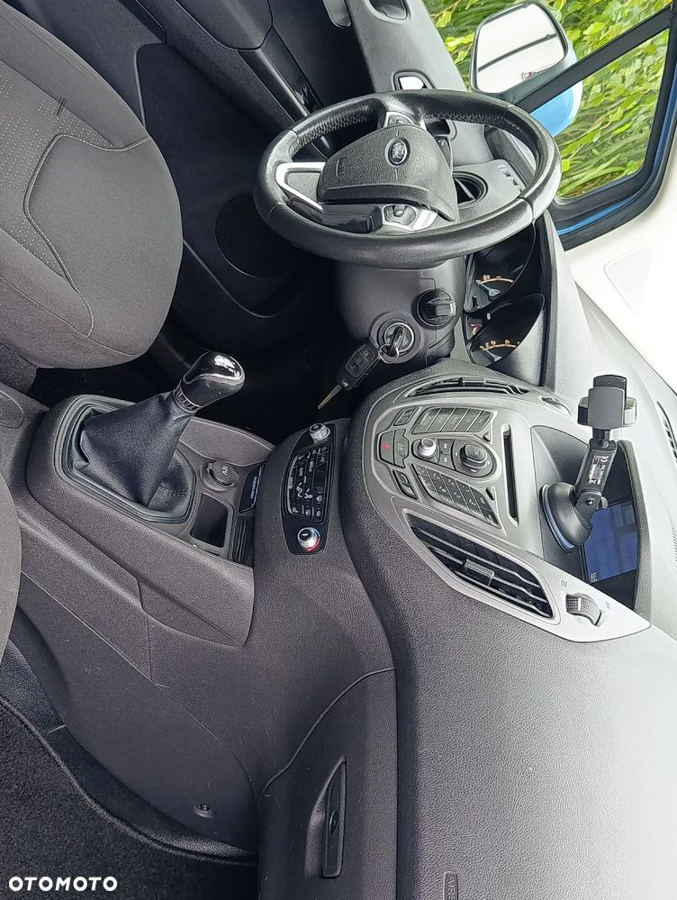 Ford TRANSIT COURIER - 31