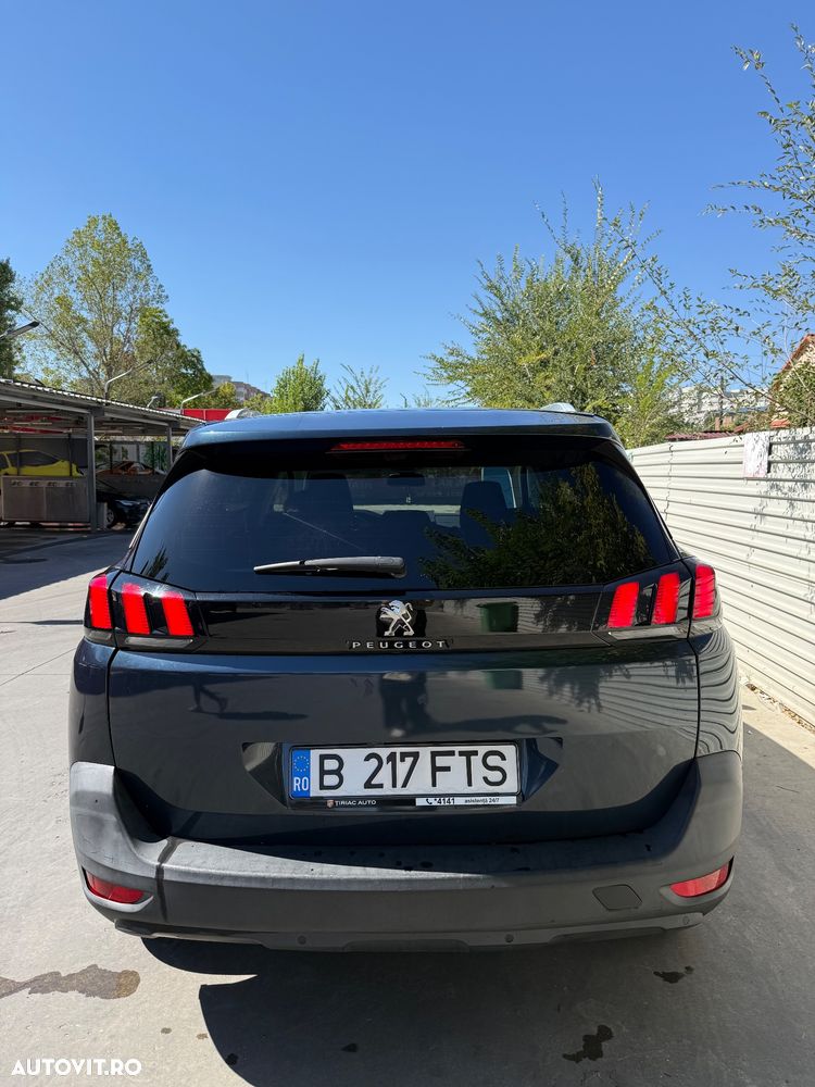 Peugeot 5008 - 4