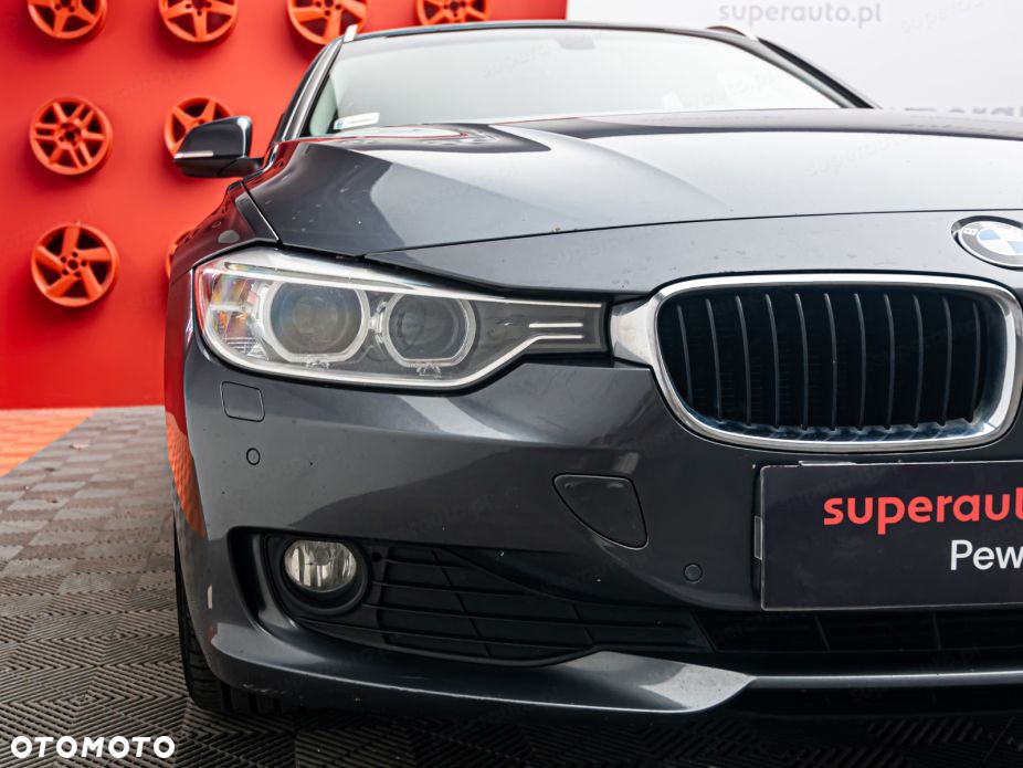 BMW Seria 3 318d - 21