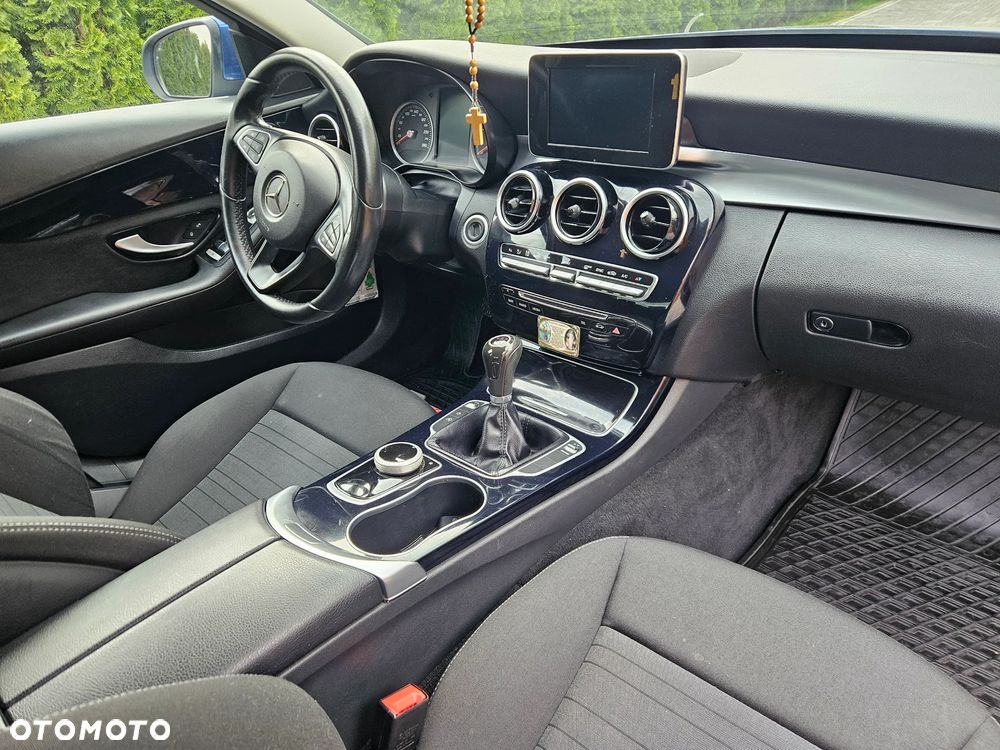 Mercedes-Benz Klasa C 200 - 11