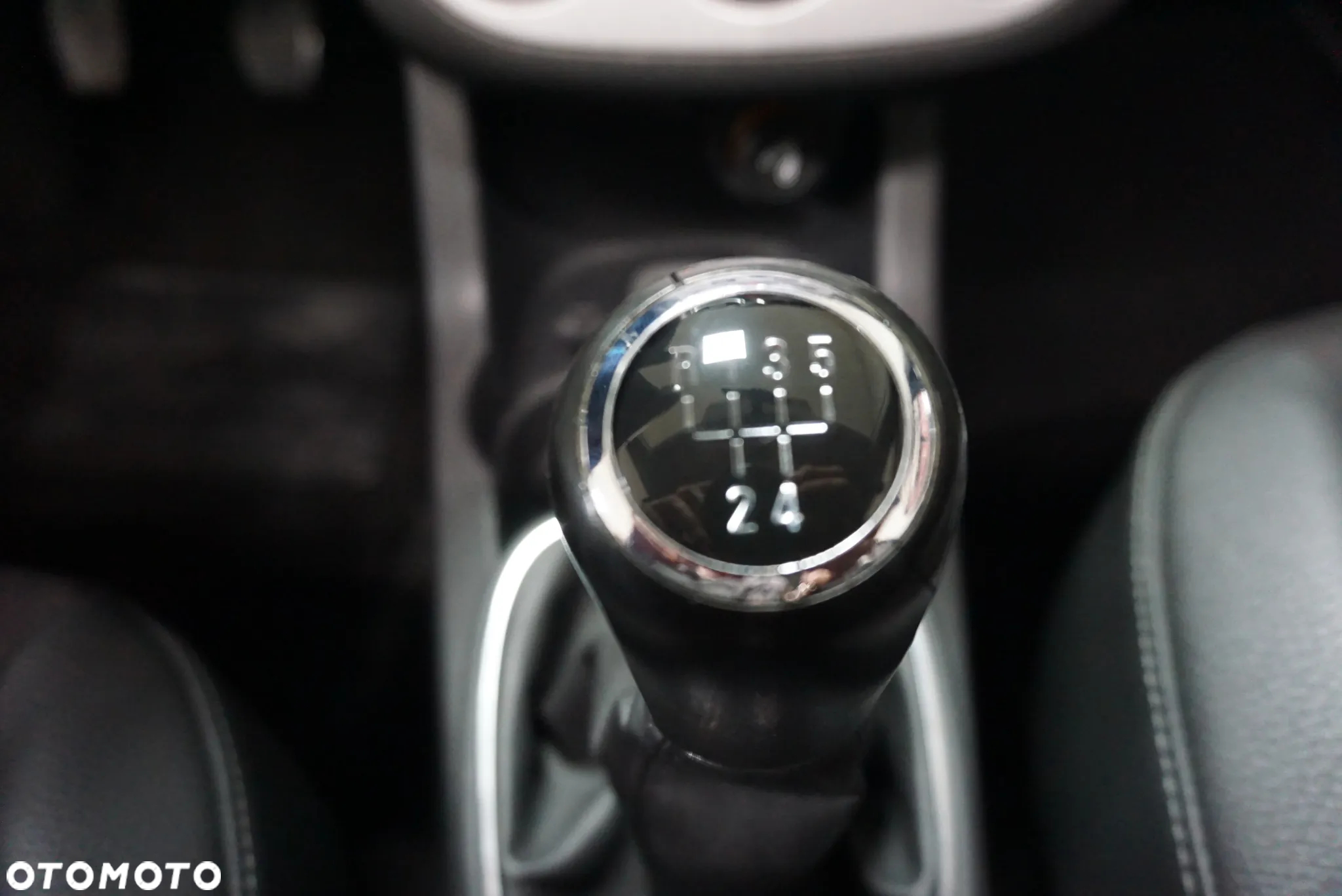 Opel Corsa 1.2 16V Cosmo S&S - 27