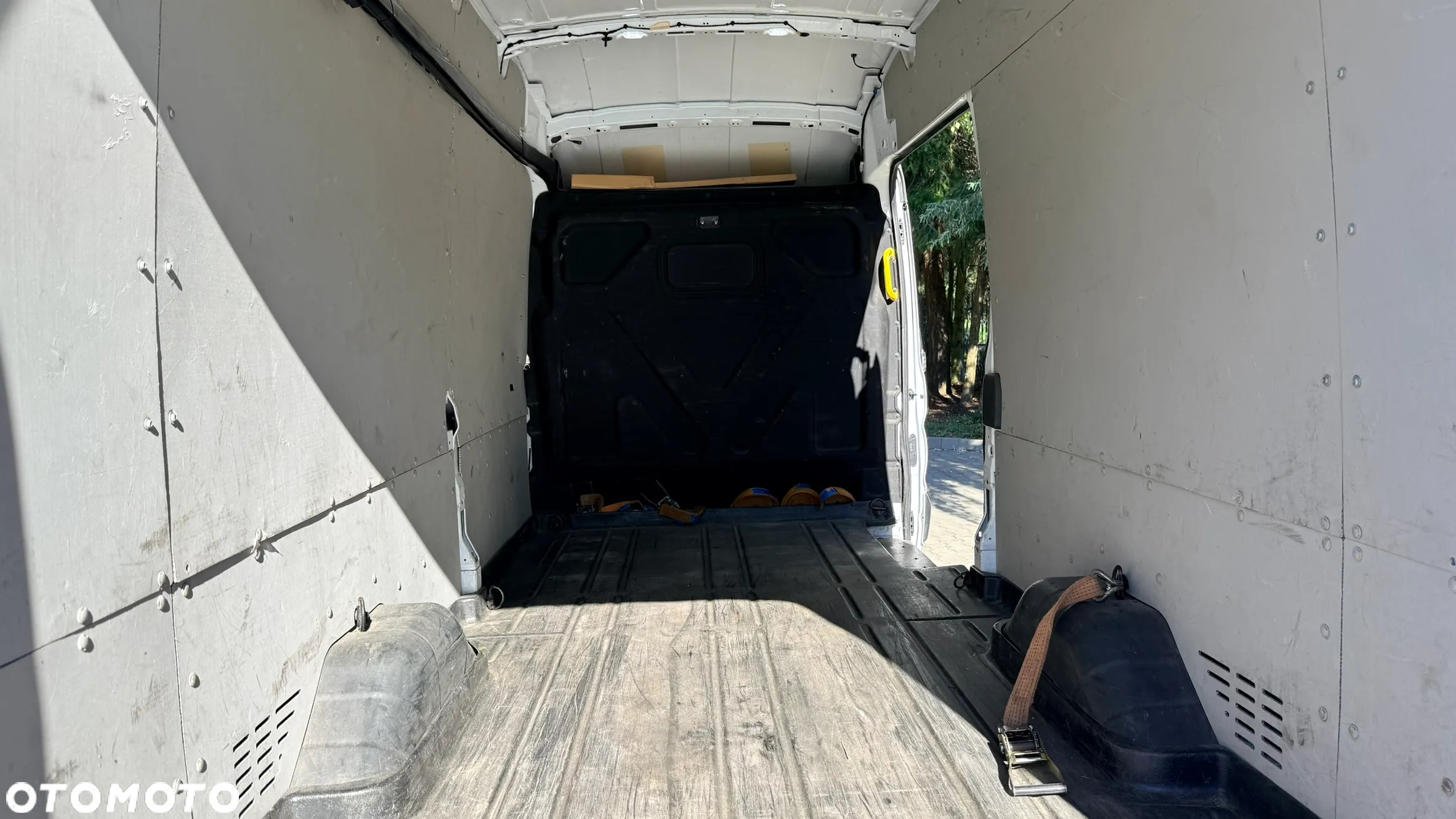 Ford Transit L4H3 - 13
