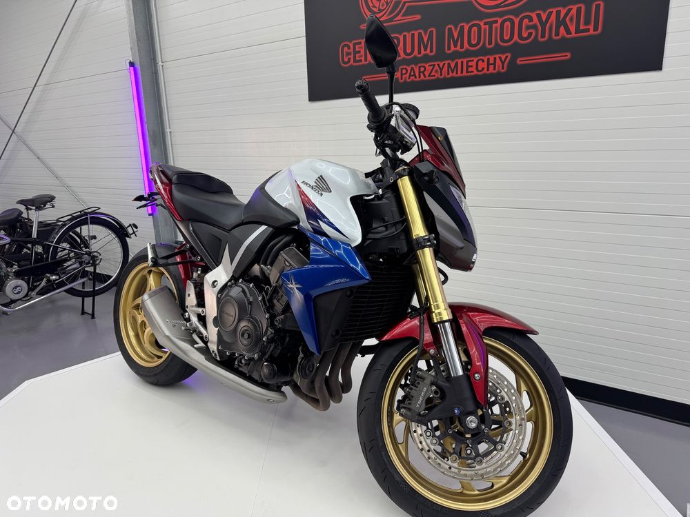 Honda CB - 3
