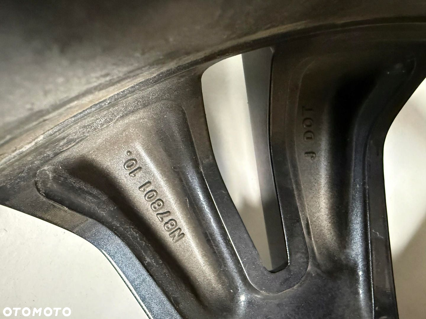 FELGA ALUMINIOWA NISSAN QASHQAI II 2 J11 18" 7.0 HV03A CALA LADNA - 7