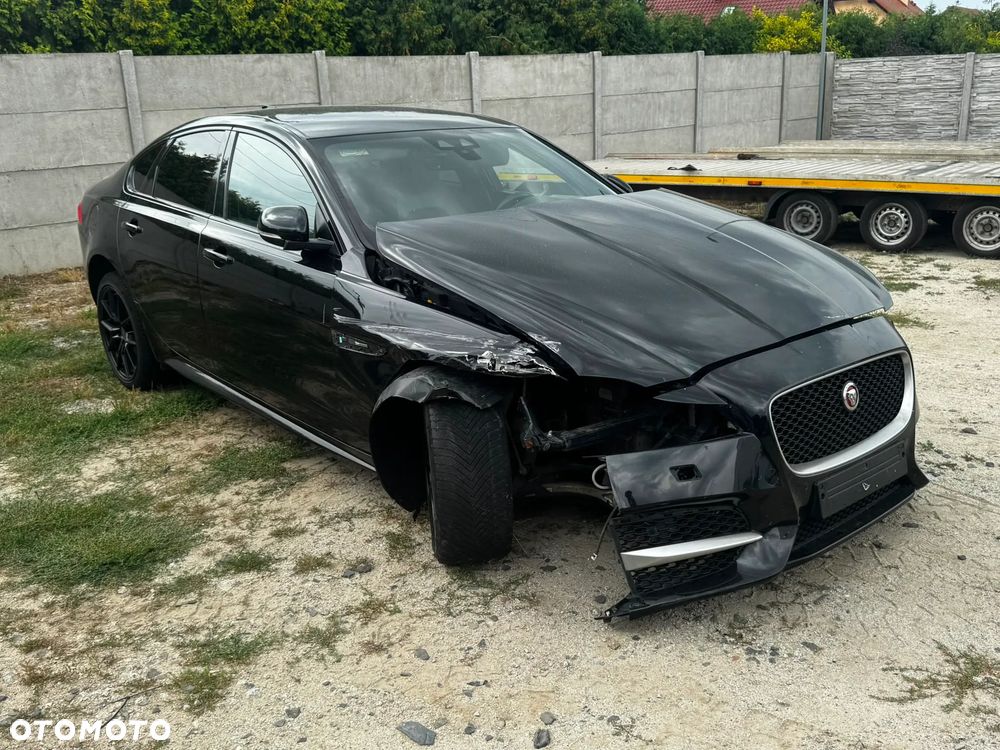 Jaguar XF 2.0 i4D AWD Pure