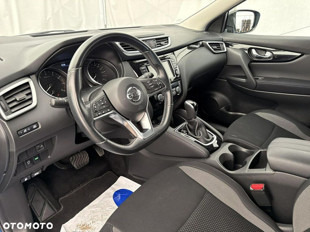 Nissan Qashqai - 13