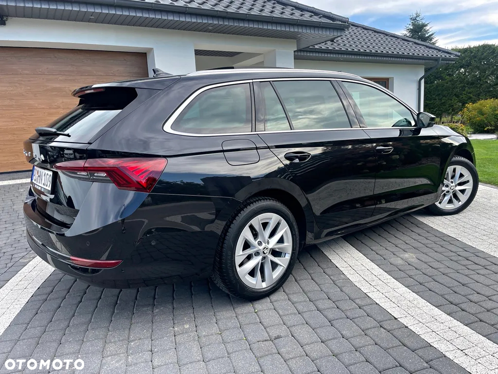 Skoda Octavia Combi 2.0 TDI DSG Exclusive Plus - 13