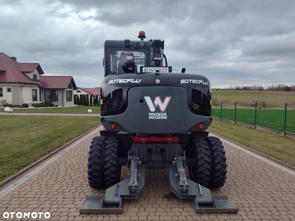 Wacker Neuson EW100 / BLACK EDITION - wersja limitowana / KOPARKA KOŁOWA / ROTOTILT / PŁUG + PODPORY / - 3