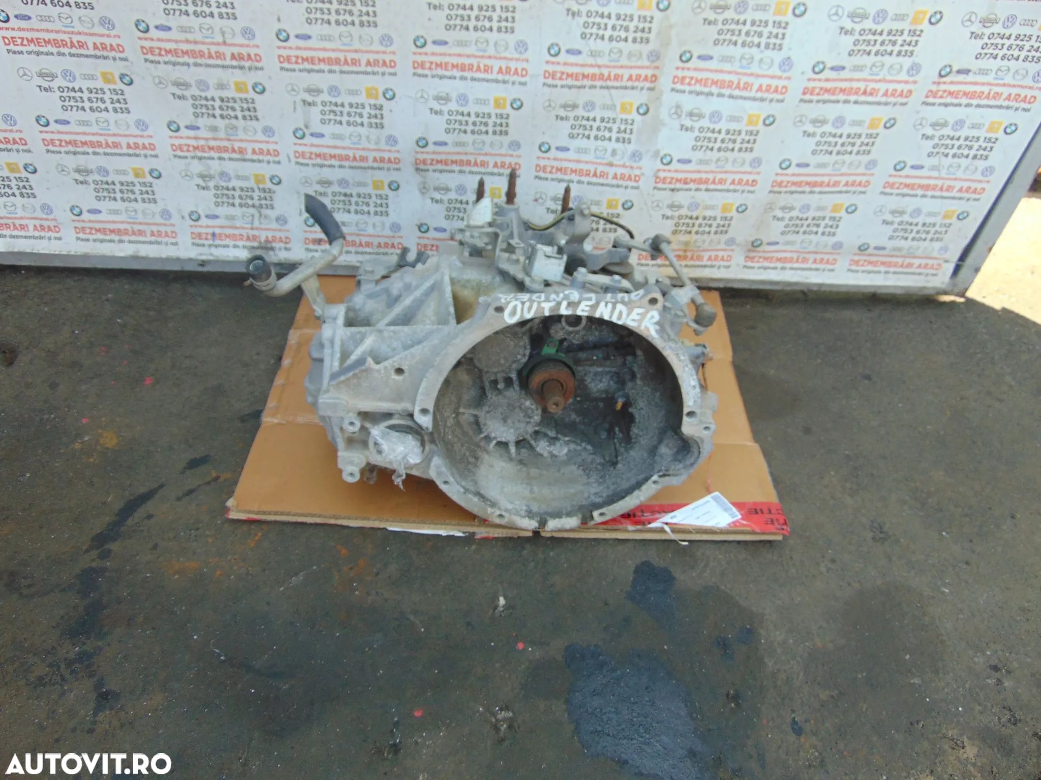 Cutie Viteze Mitsubishi Outlander 2.3 manuala 6+1 C-Crosser 4007 2.2 - 1