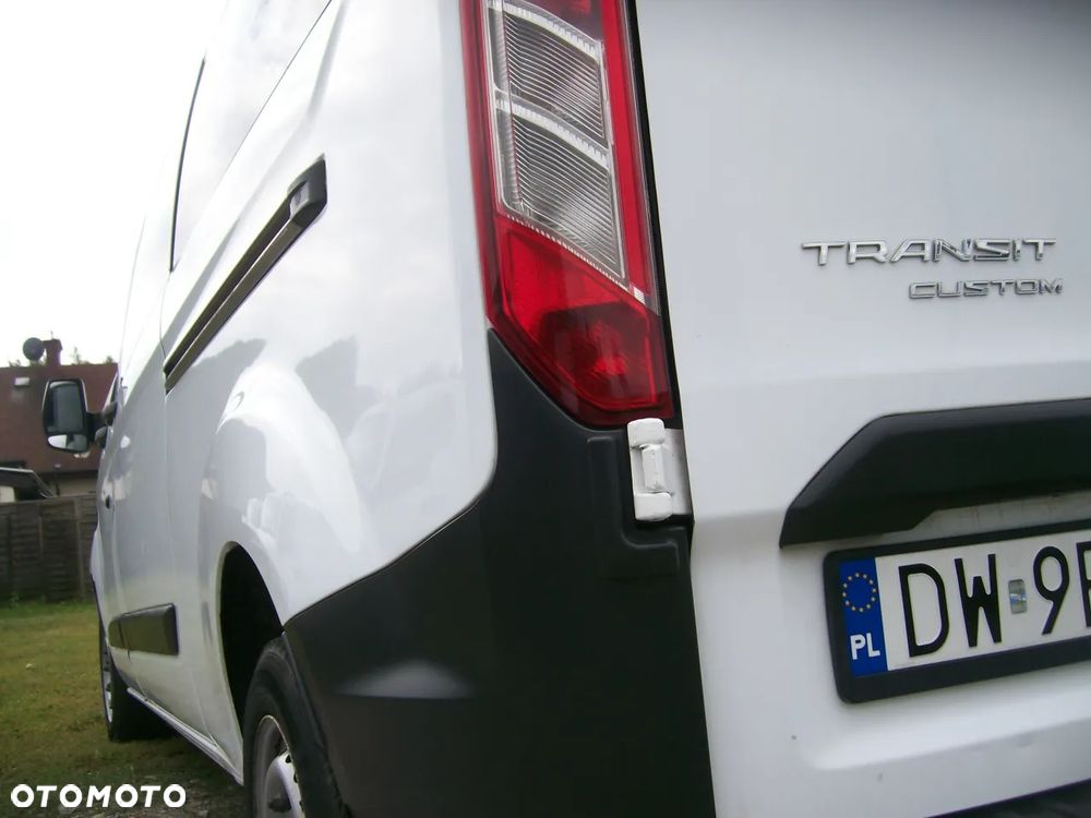 Ford Transit Custom - 19