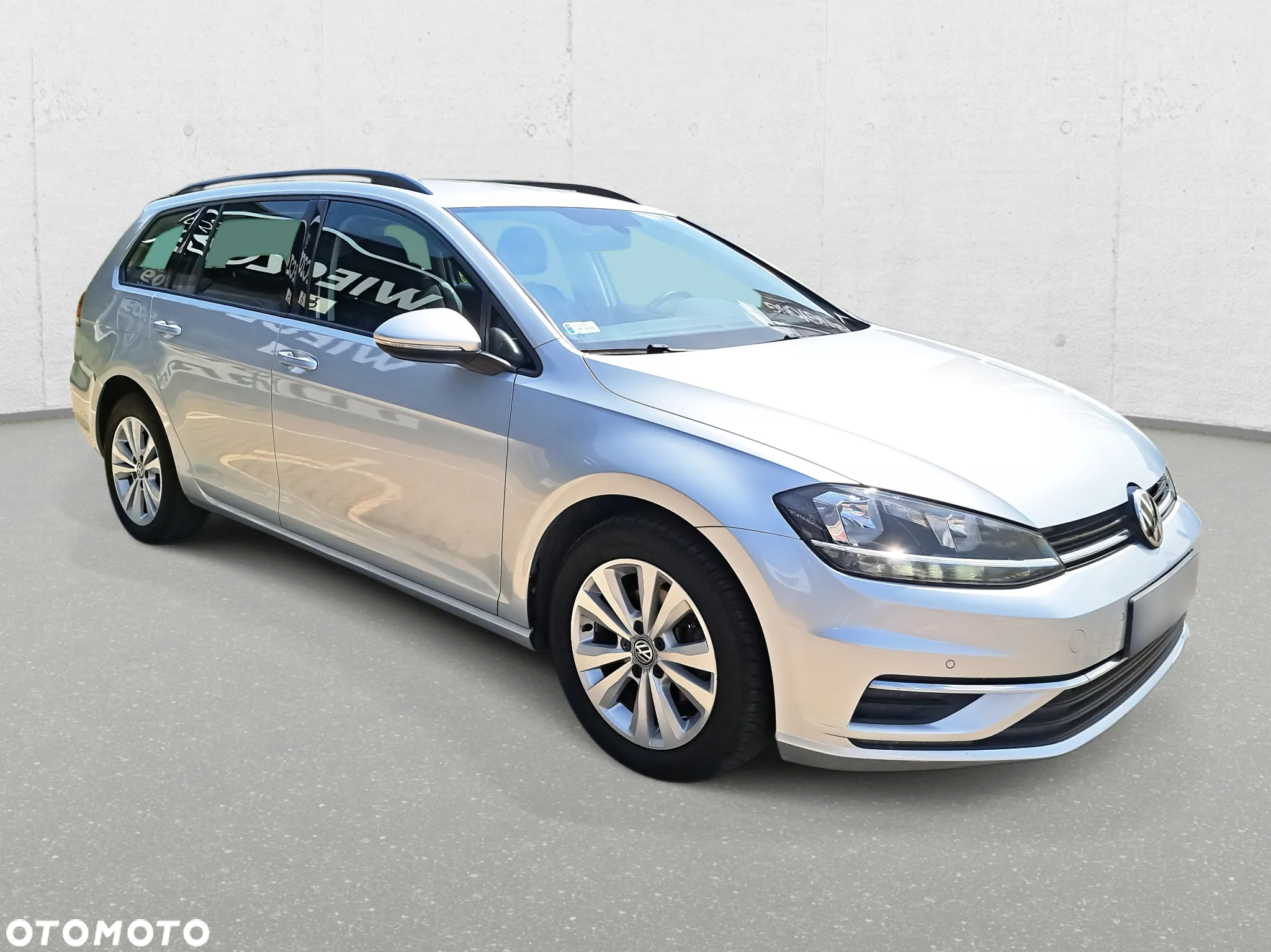 Volkswagen Golf VII 1.6 TDI BMT Comfortline - 3