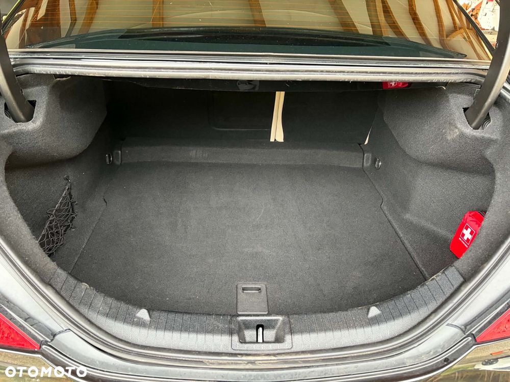 Mercedes-Benz CLA 250 7G-DCT Sport - 16