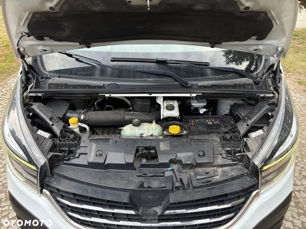 Renault Trafic - 9