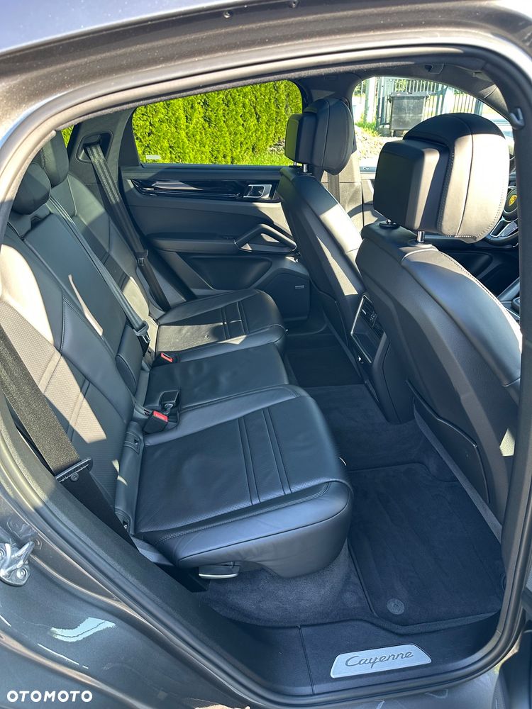 Porsche Cayenne E-Hybrid - 24