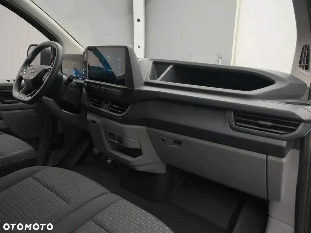 Ford Transit Custom L2 Van Trend 136KM A8 - 11