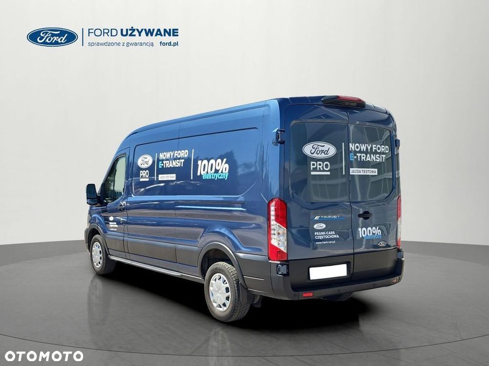 Ford Transit - 13