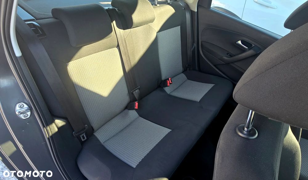 Volkswagen Polo 1.4 Comfortline - 15