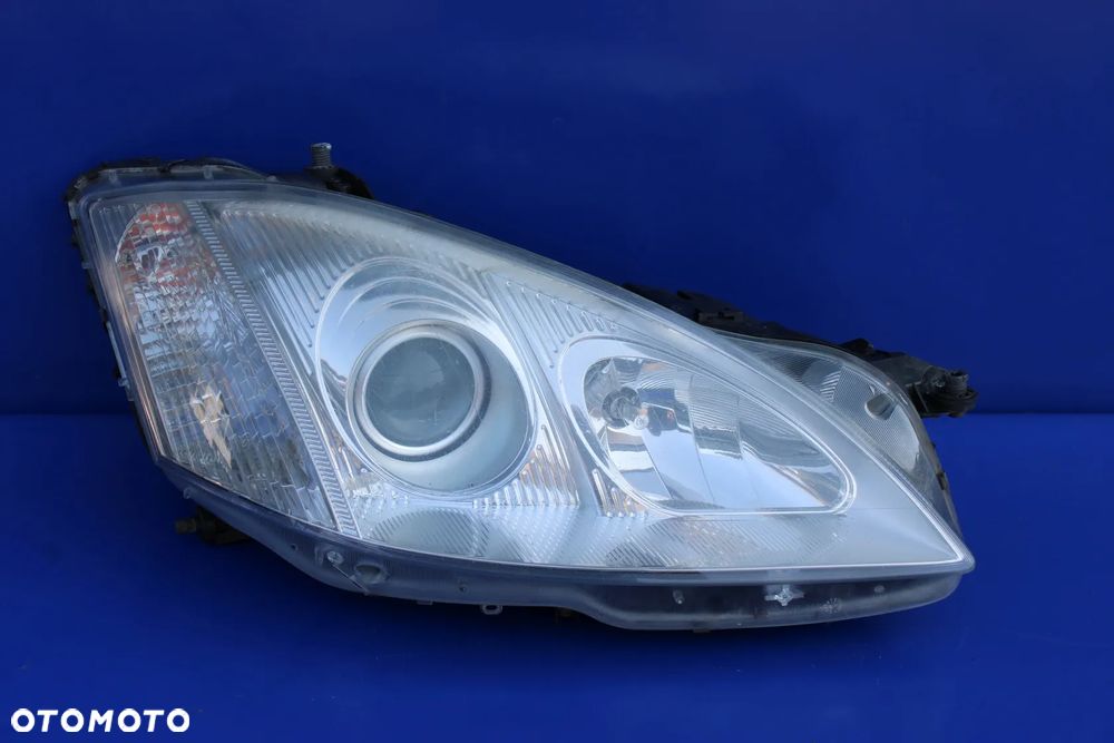 Reflektor prawy lampa prawa Anglik OE Mercedes W221 S-klasa - 2