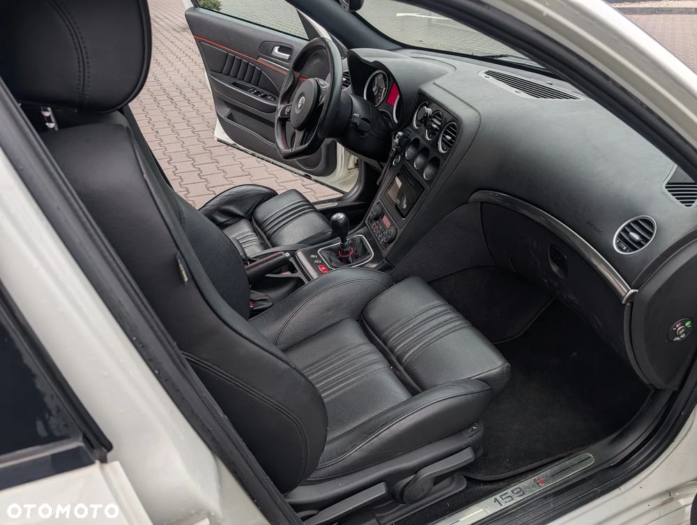 Alfa Romeo 159 - 11
