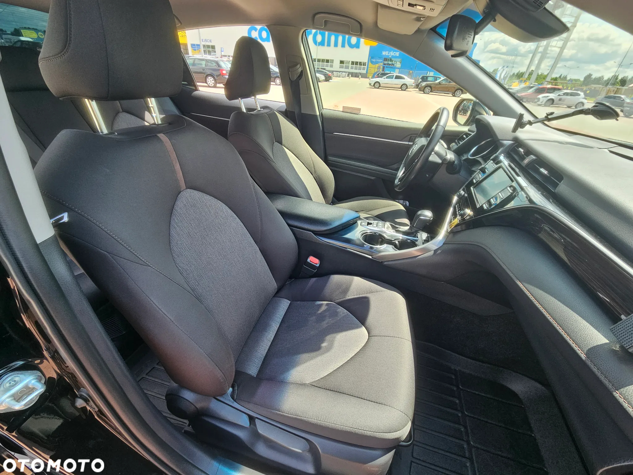 Toyota Camry 2.5 Hybrid Comfort CVT - 15