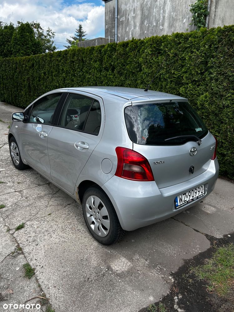 Toyota Yaris - 3