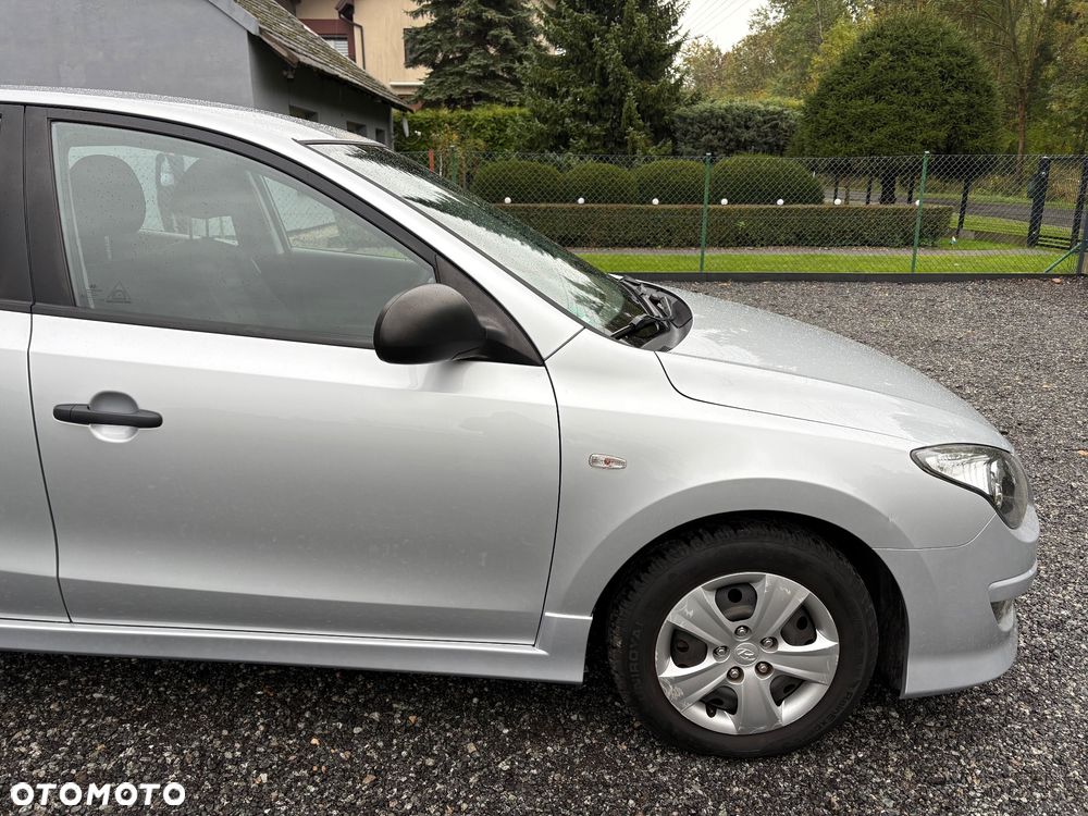 Hyundai i30 1.4 Base - 8