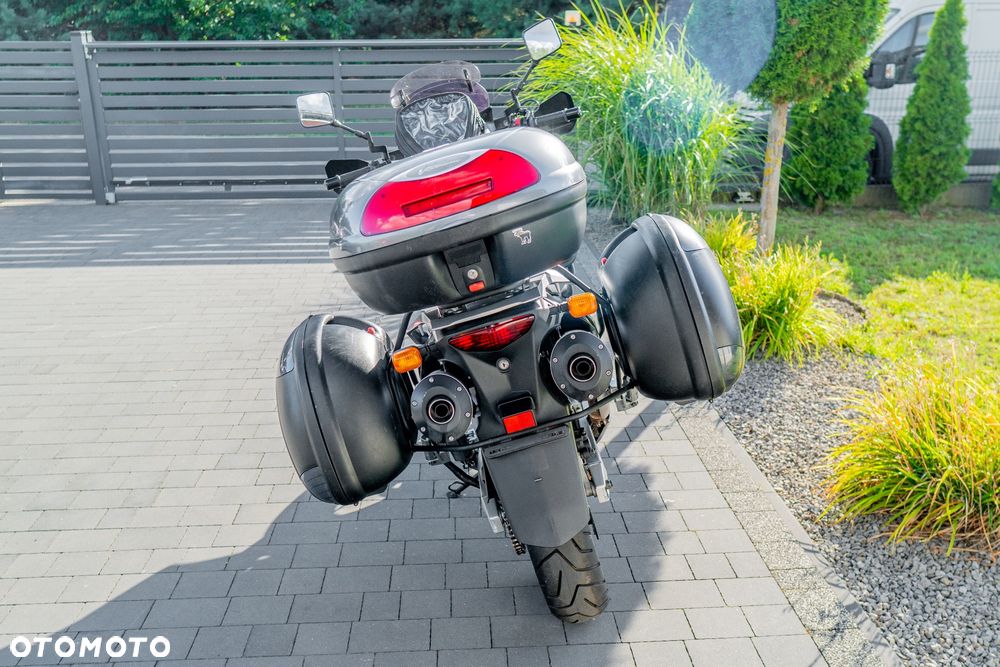 Suzuki V-STROM - 9