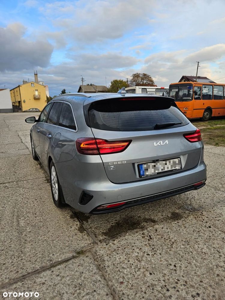 Kia Ceed 2023 photo 3