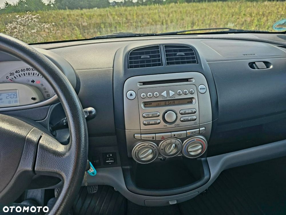 Subaru Justy - 25