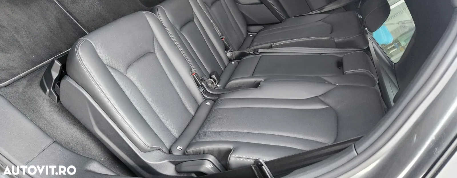 Audi Q7 55 TFSI e quattro Tiptronic PHEV S Line - 13