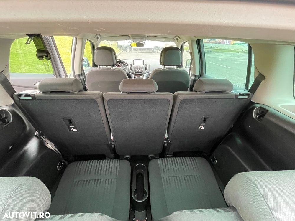 Opel Zafira Tourer 1.6 CDTI ECOFLEX Start/Stop Style - 6