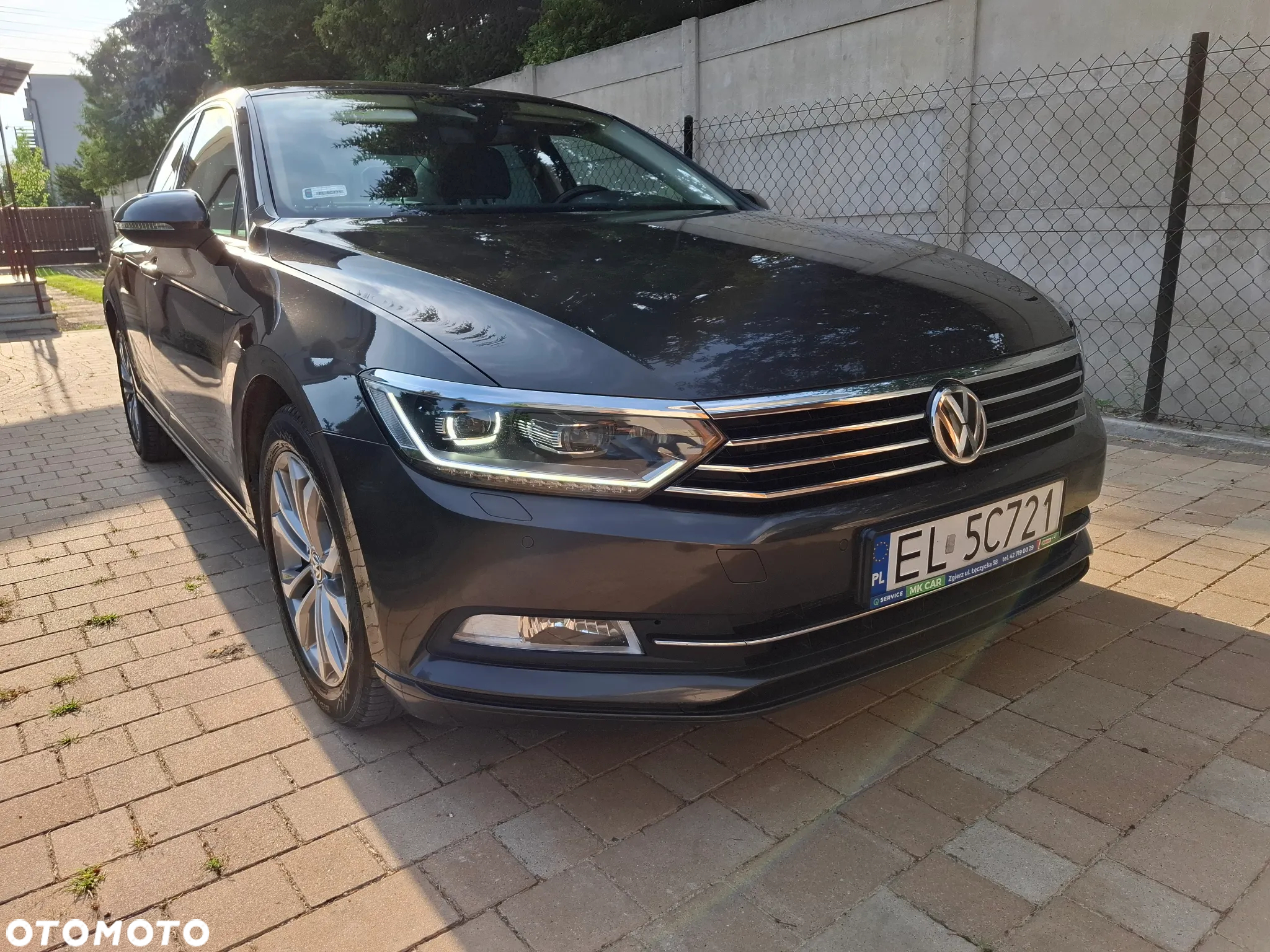 Volkswagen Passat 2.0 TDI BMT Comfortline DSG - 5
