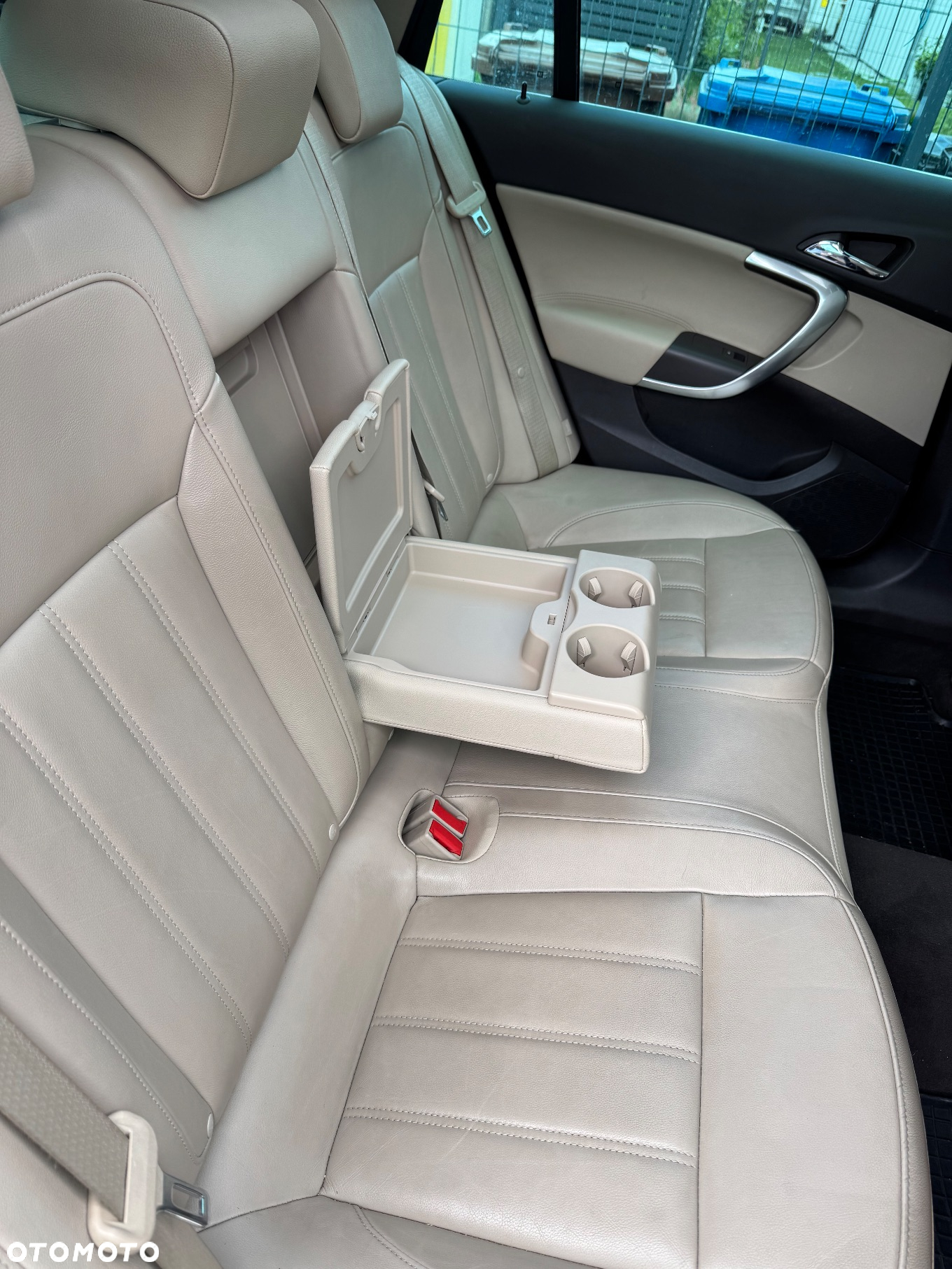 Opel Insignia 2.0 CDTI Cosmo - 3