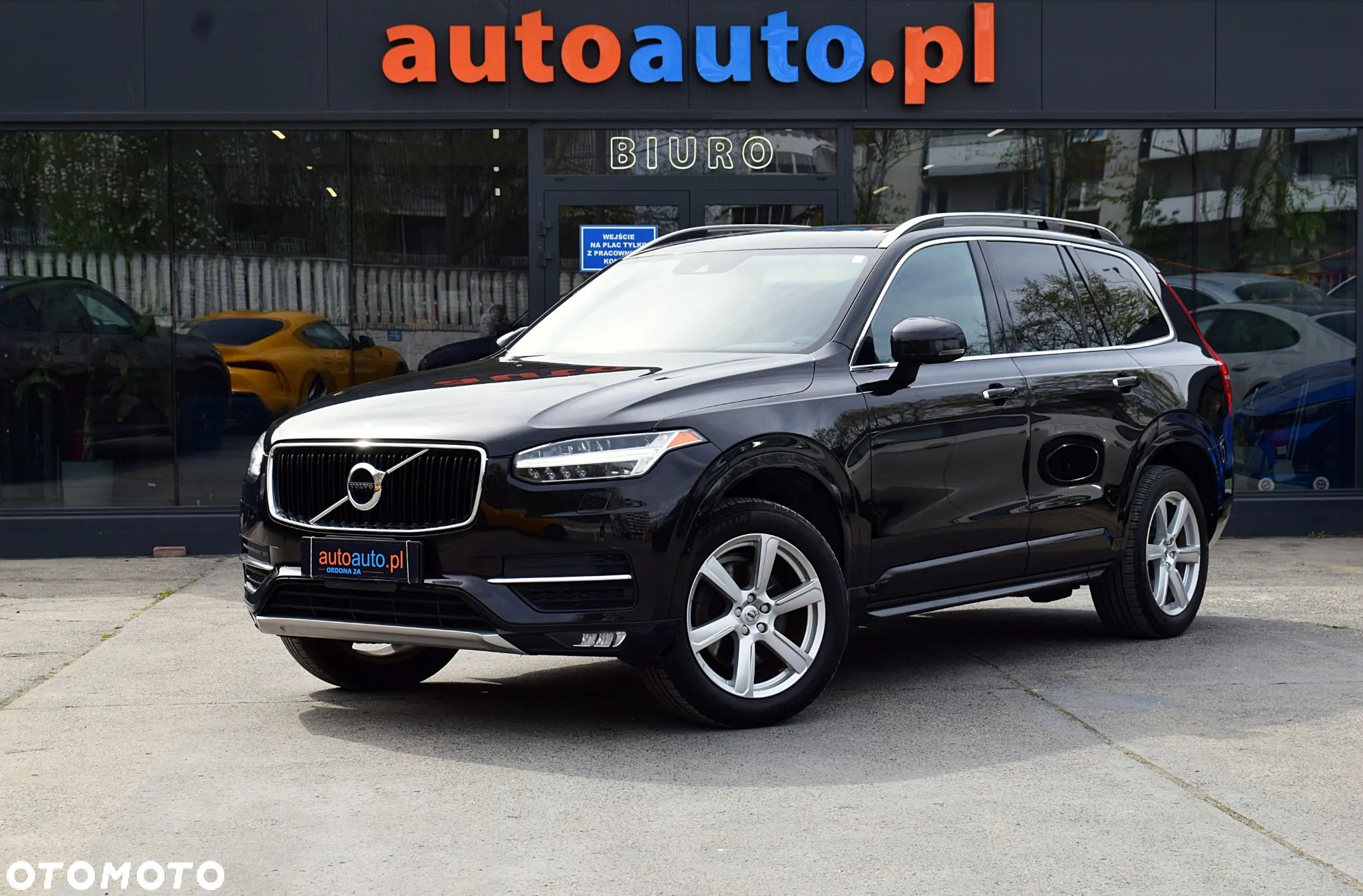 Volvo XC 90 T6 AWD Momentum - 1