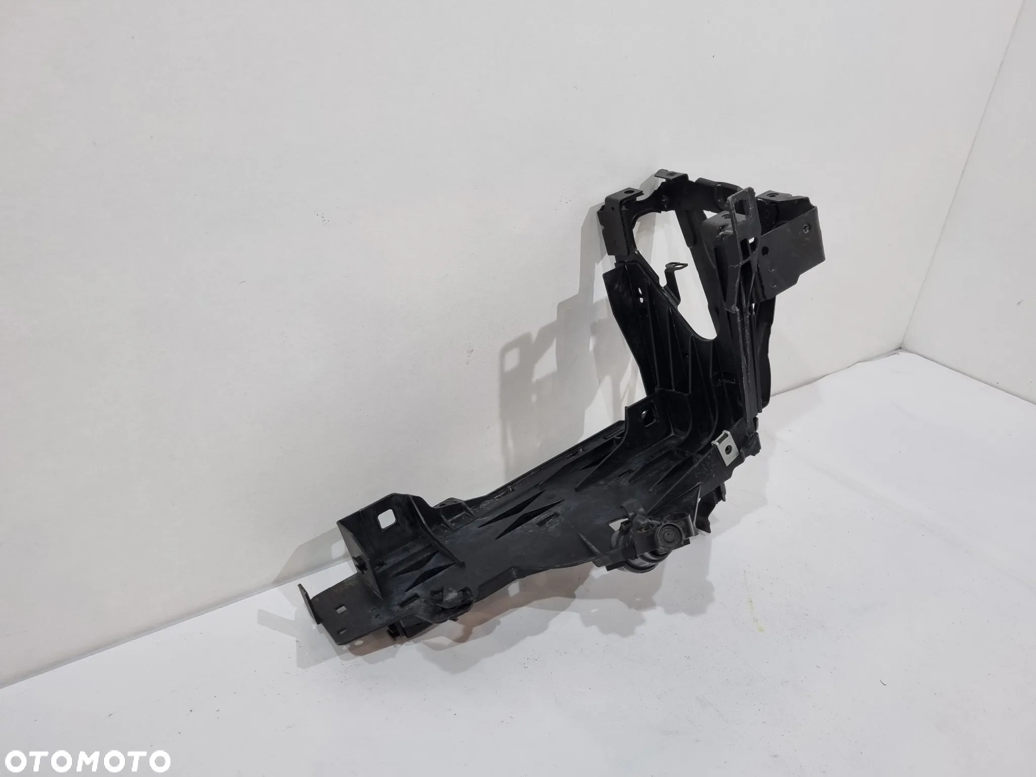 BMW F10 F11 OKULAR WSPORNIK MOCOWANIE LAMPY PRAWY PRZÓD SPRYSKIWACZ 7200794 - 2