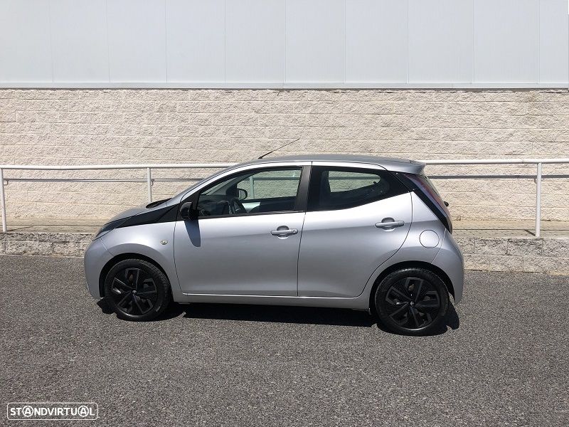 Toyota Aygo 1.0 X-Play - 3