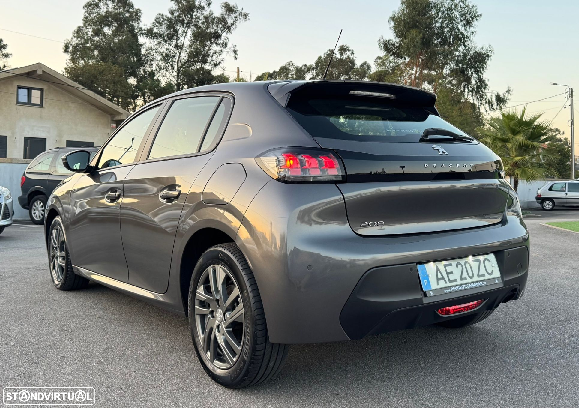 Peugeot 208 1.5 BlueHDi Allure Pack - 3