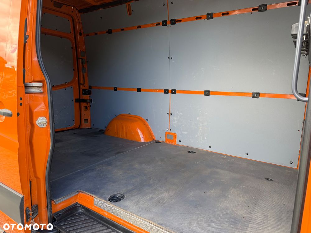 Volkswagen CRAFTER 2.0 tdi TYLKO 169tyś km - 22