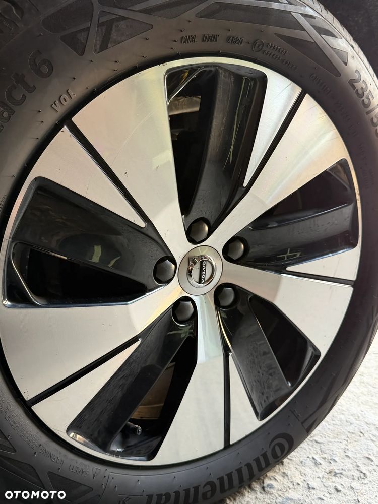 Volvo XC 40 T3 Momentum Pro - 13