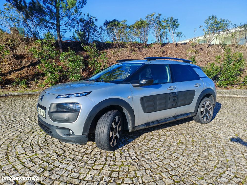 Citroën C4 Cactus 1.2 PureTech Shine EAT6 - 10
