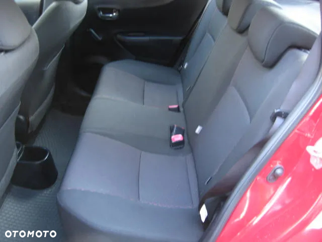 Toyota Yaris 1.33 Premium - 22