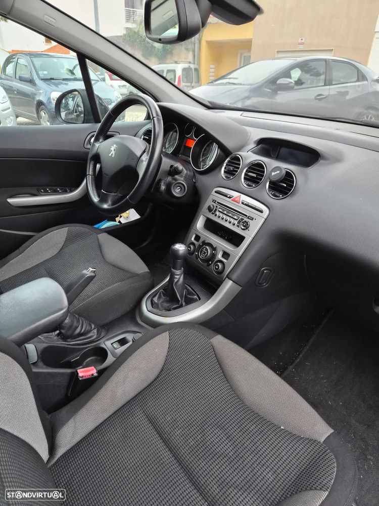 Peugeot 308 SW 1.6 HDi Executive - 9