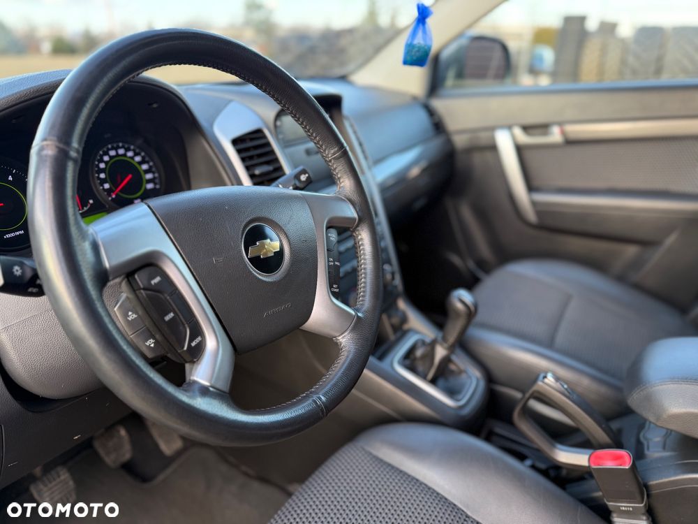 Chevrolet Captiva 2.0 2WD 7 Sitzer LS - 12