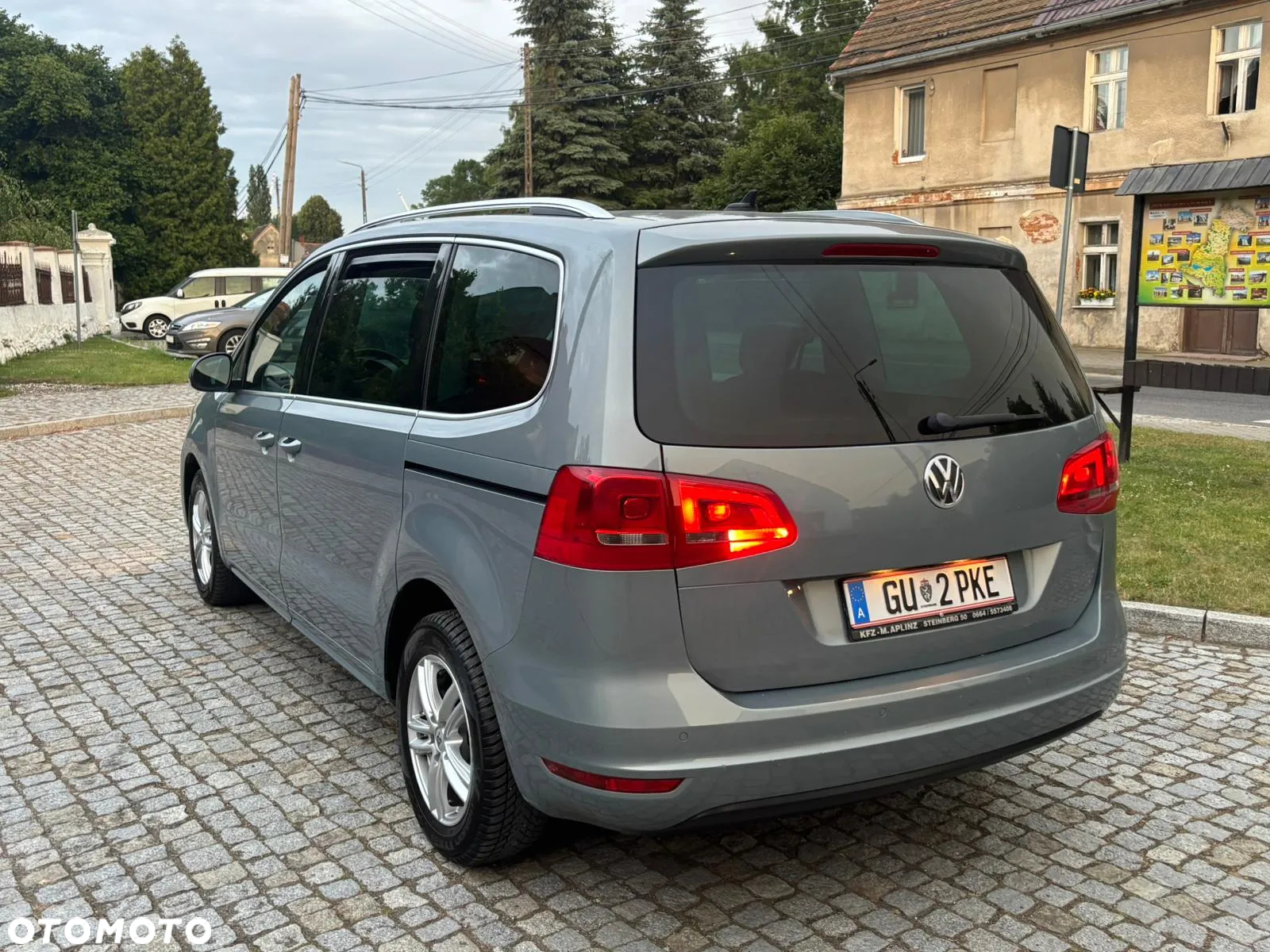 Volkswagen Sharan 2.0 TDI Highline DSG - 8
