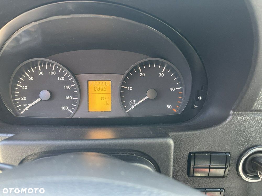 Mercedes-Benz Sprinter 906.233 7G-TRONIC Plus - 26