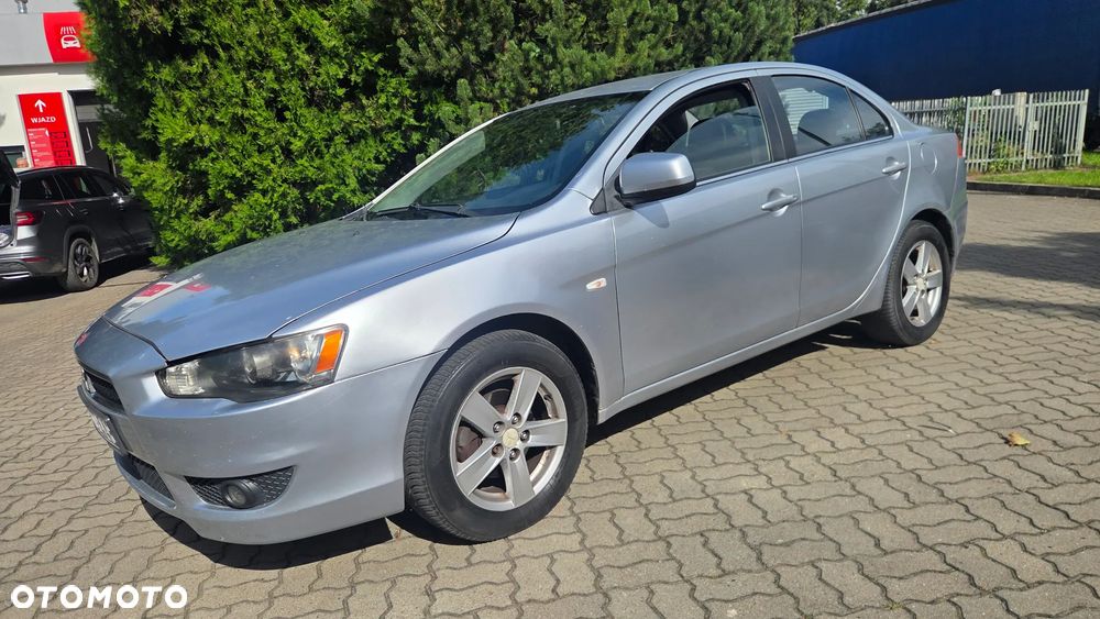 Mitsubishi Lancer 1.8 Inform LPG - 1